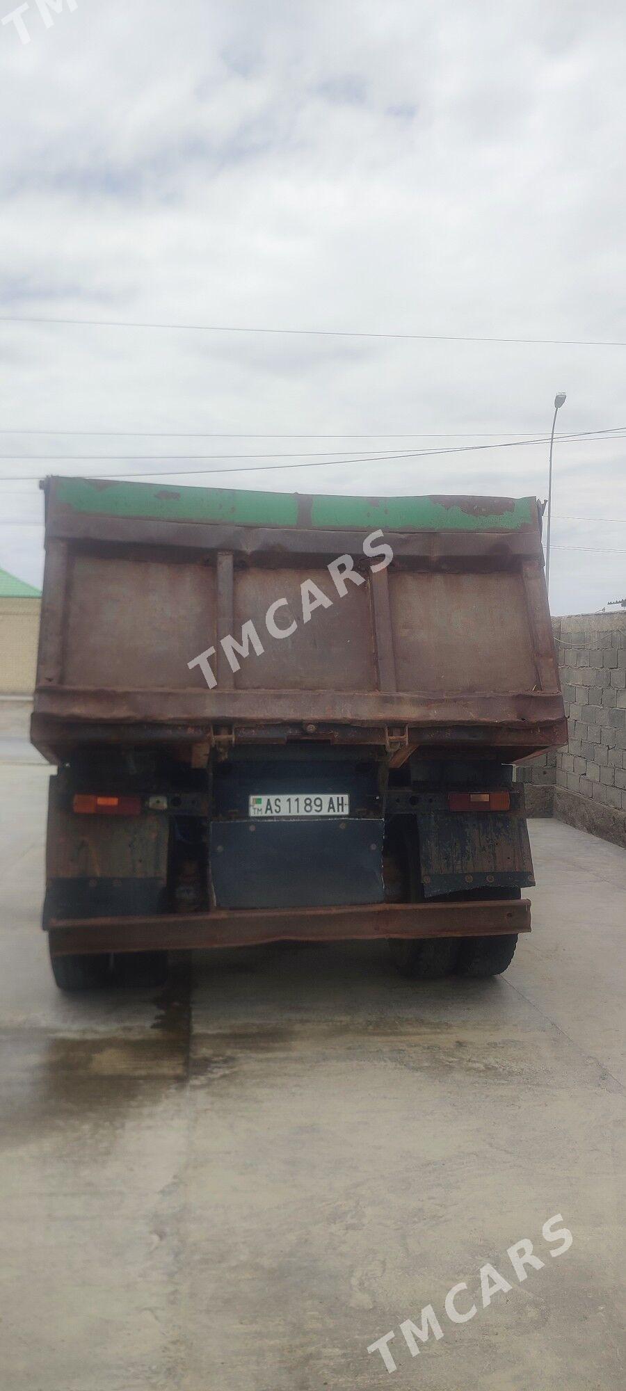 Kamaz Euro 3 2009 - 210 000 TMT - Бахарден - img 2