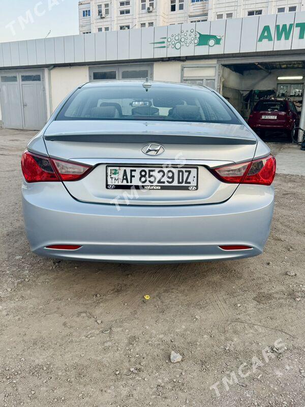 Hyundai Sonata 2013 - 140 000 TMT - Daşoguz - img 3