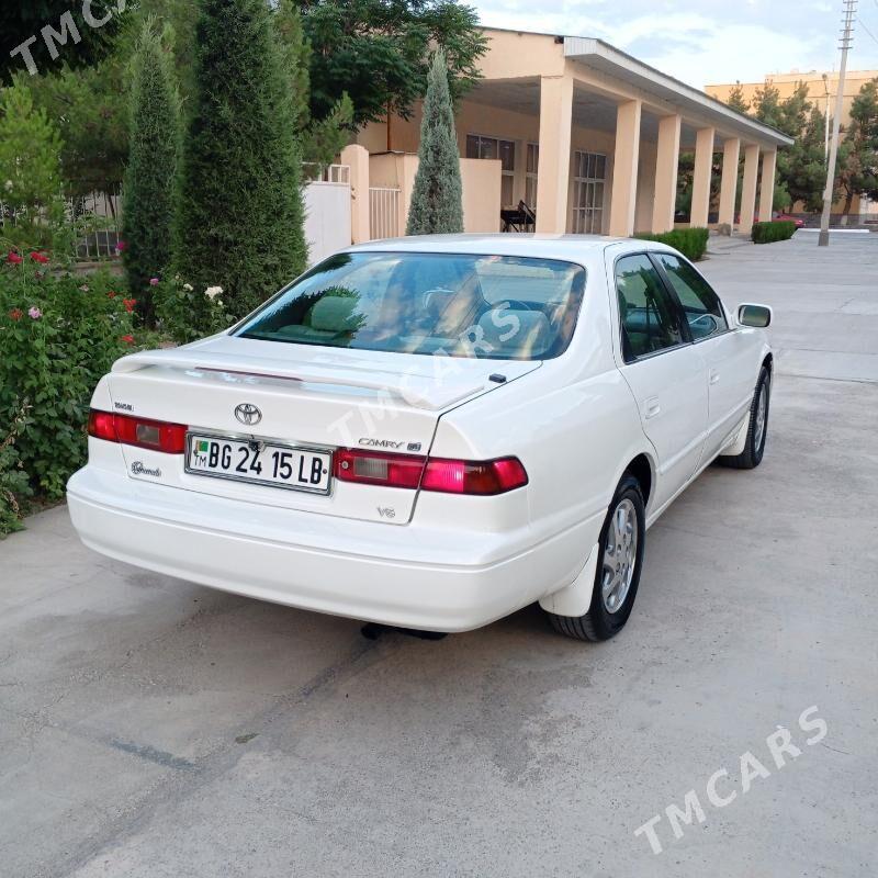 Toyota Camry 1998 - 124 000 TMT - Türkmenabat - img 5