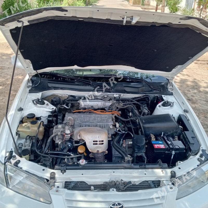 Toyota Camry 1998 - 124 000 TMT - Türkmenabat - img 6