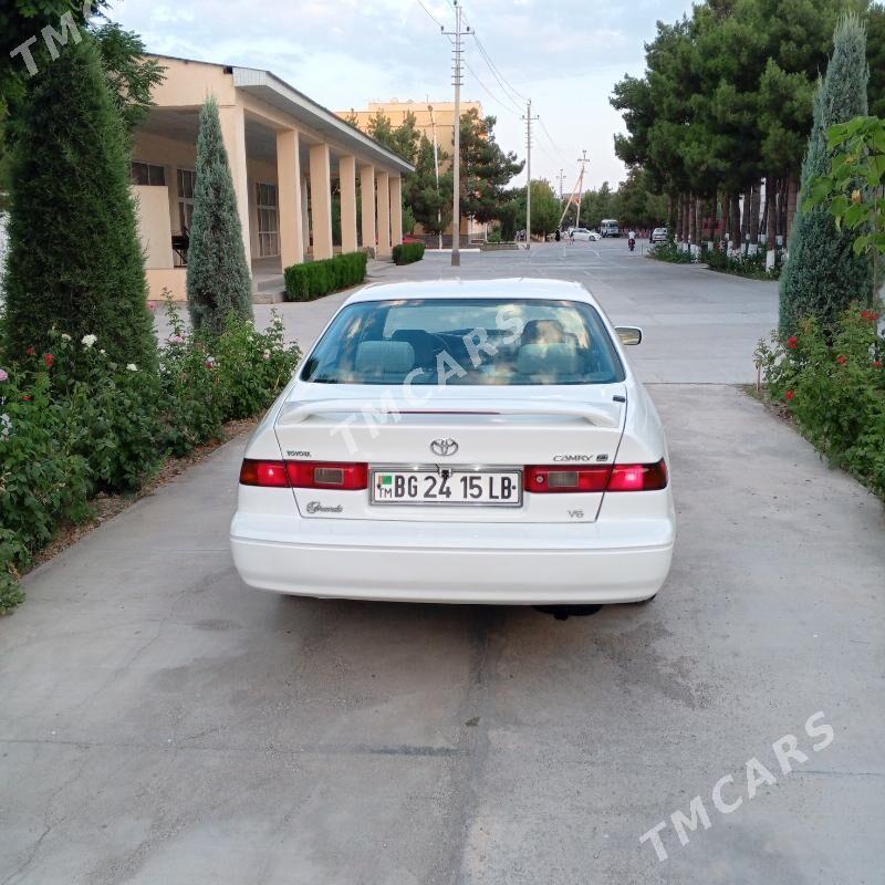 Toyota Camry 1998 - 124 000 TMT - Türkmenabat - img 4