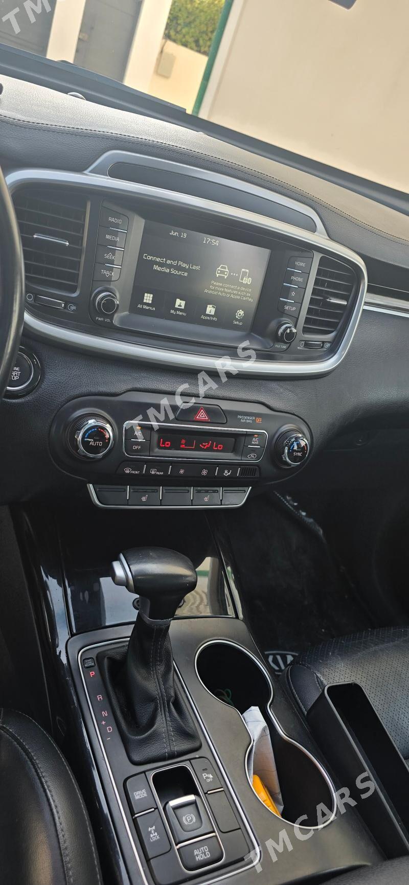 Kia Sorento 2020 - 336 000 TMT - Aşgabat - img 8