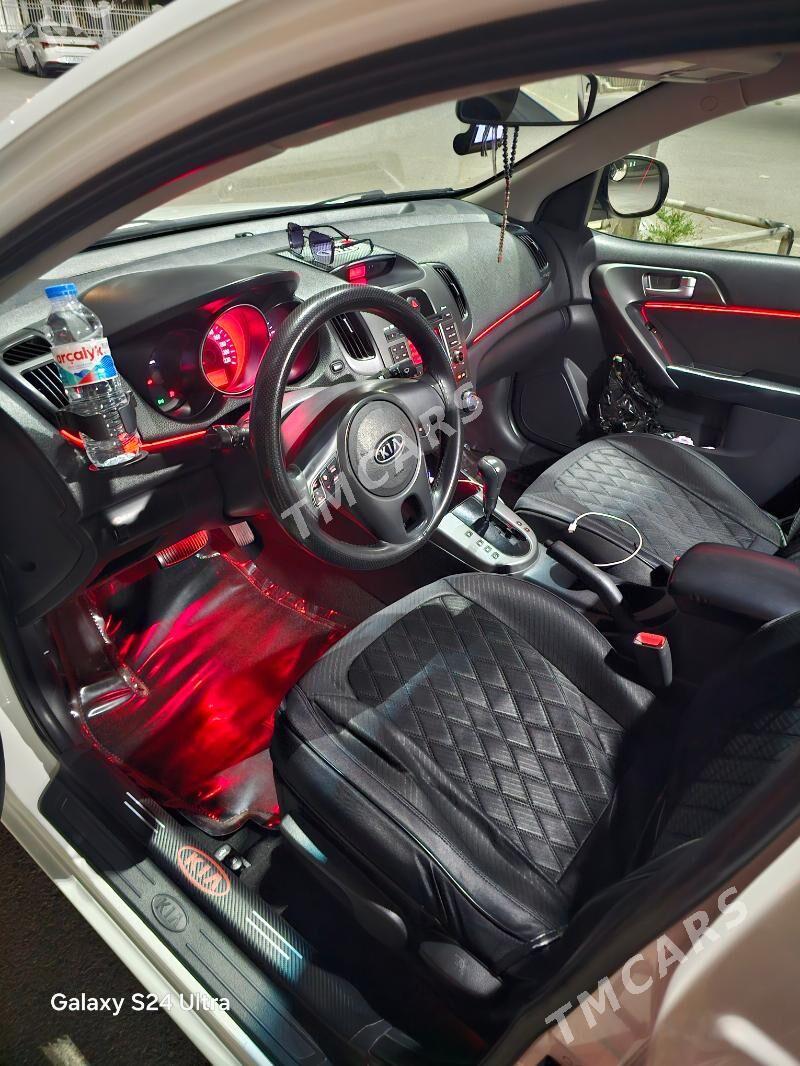 Kia Cerato 2010 - 143 000 TMT - Ашхабад - img 6