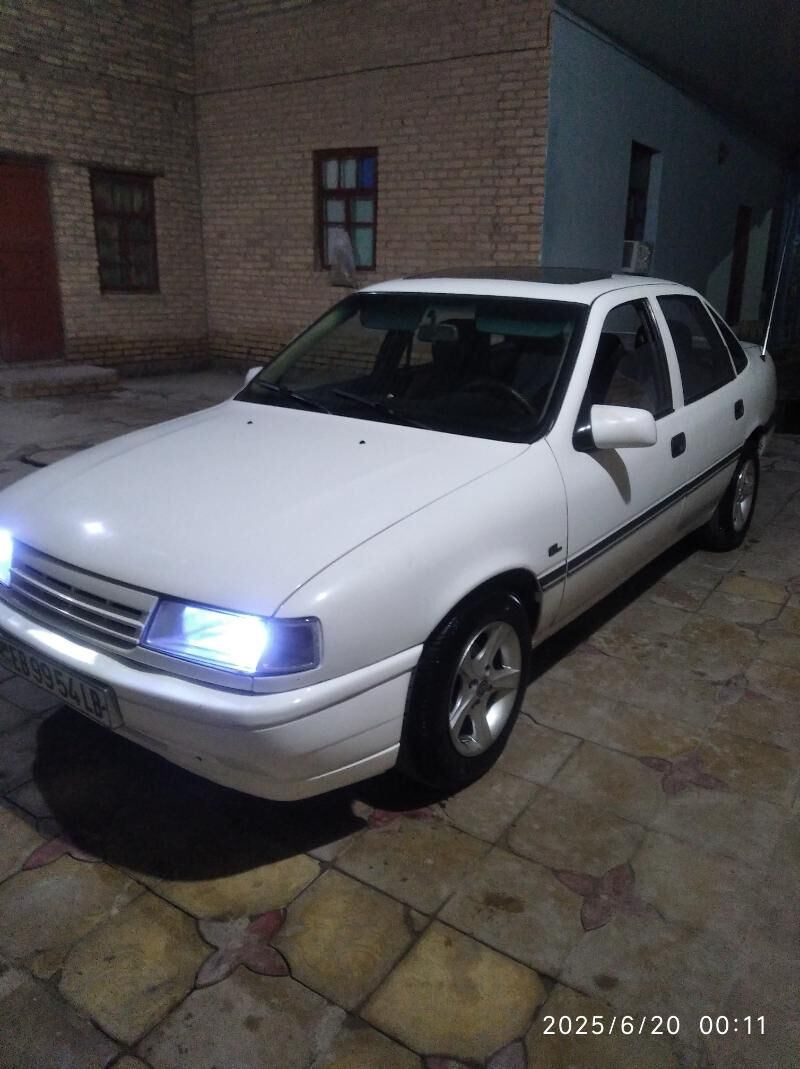 Opel Vectra 1991 - 29 000 TMT - Чарджоу - img 8