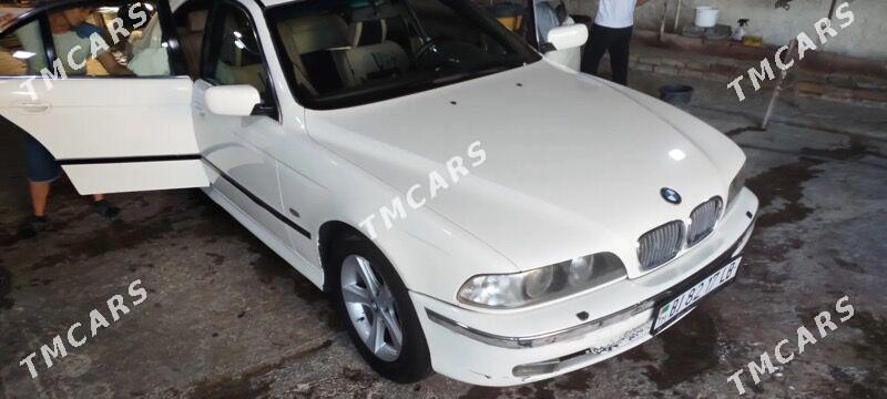 BMW E39 2000 - 80 000 TMT - Türkmenabat - img 3