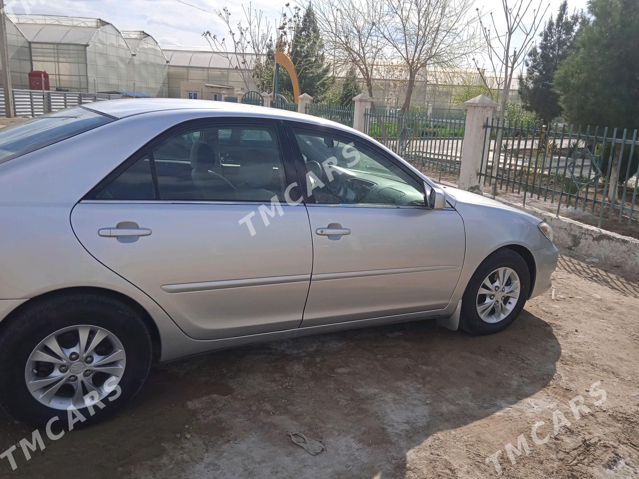 Toyota Camry 2003 - 165 000 TMT - Мары - img 2