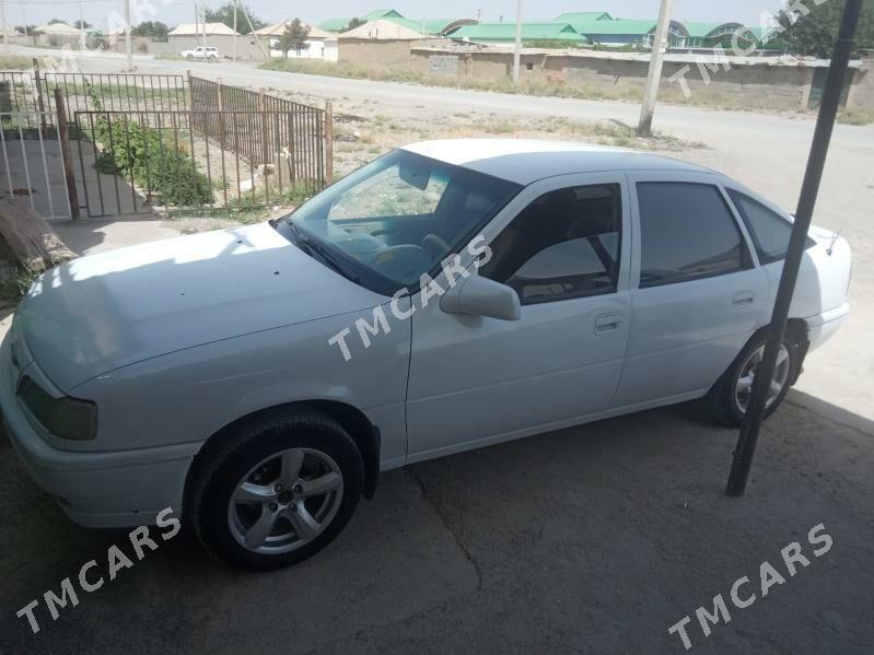 Opel Vectra 1992 - 25 000 TMT - Кака - img 3