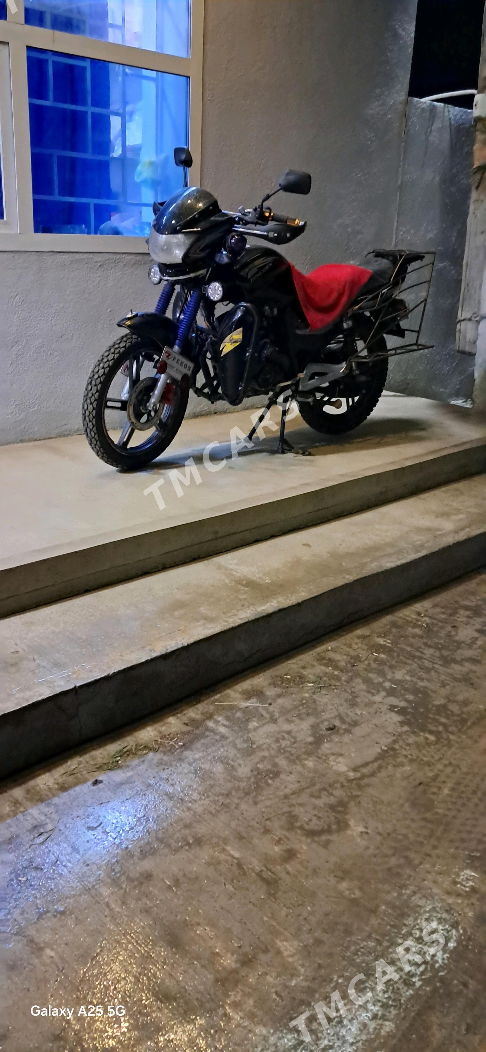 Fekon FK150-8G 2013 - 17 000 TMT - Балканабат - img 1