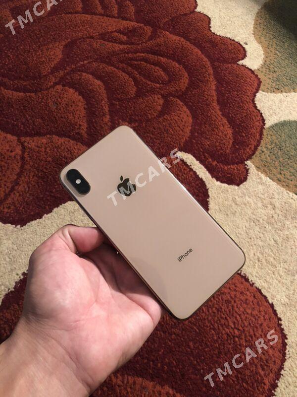 iPhone XsMax - Mary - img 1