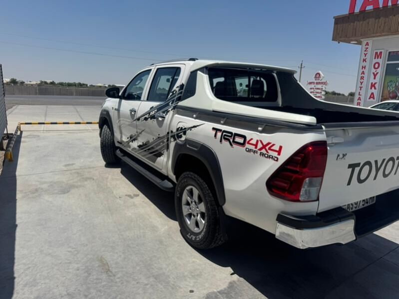 Toyota Hilux 2020 - 500 000 TMT - Mary - img 3