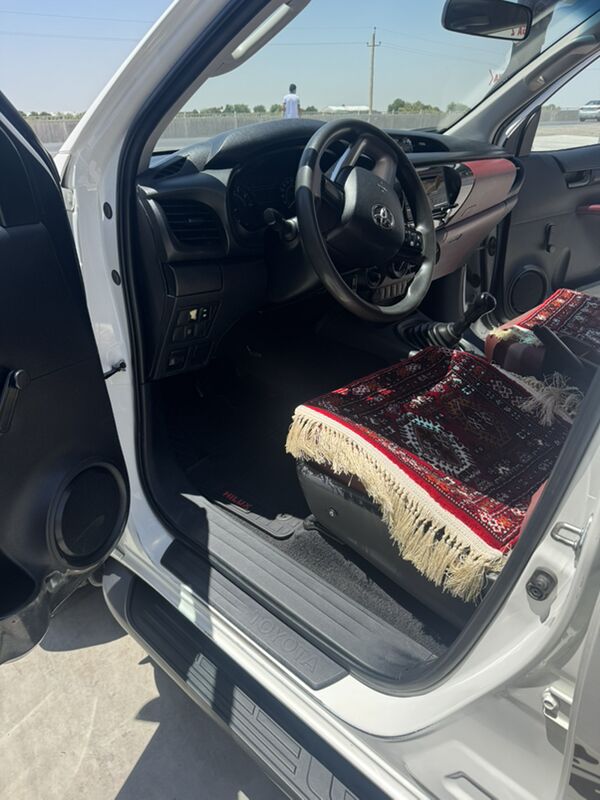Toyota Hilux 2020 - 500 000 TMT - Mary - img 6