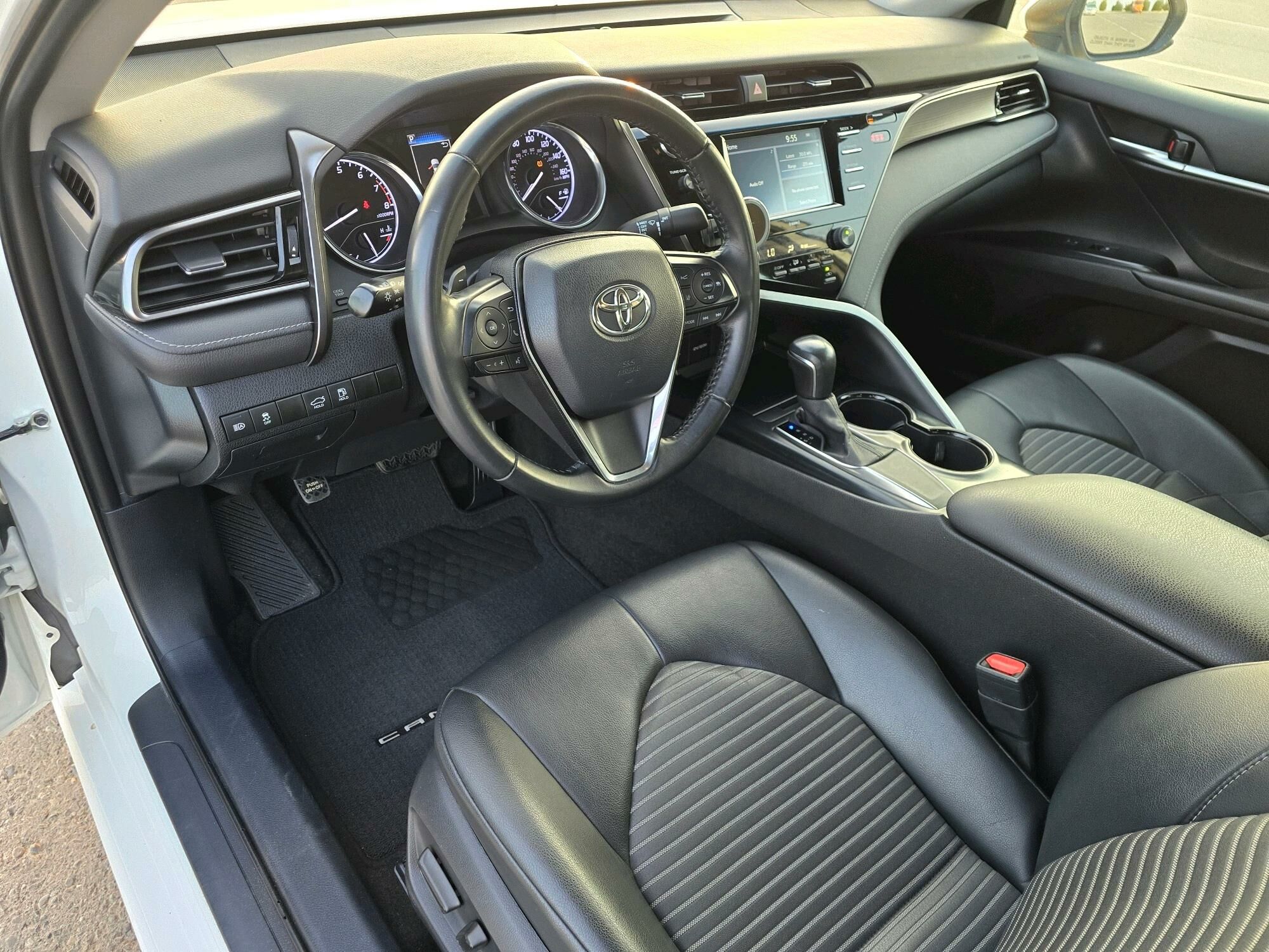 Toyota Camry 2020 - 334 000 TMT - Ашхабад - img 8