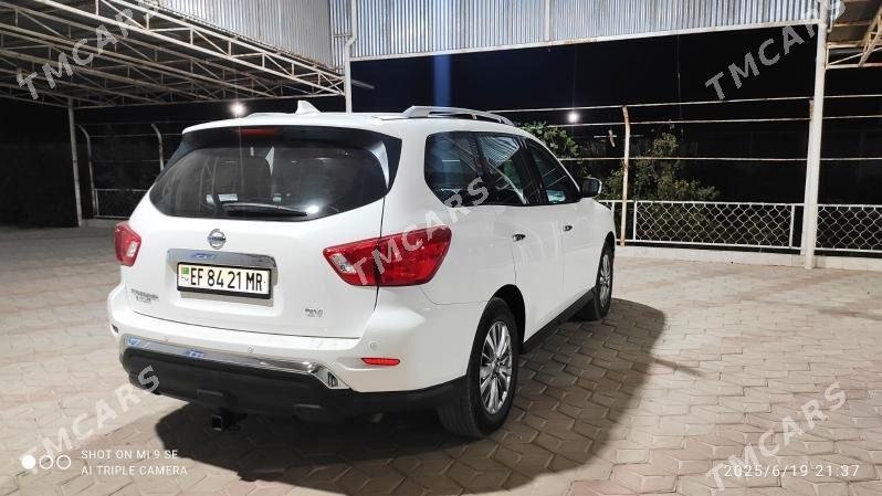 Nissan Pathfinder 2020 - 300 000 TMT - Baýramaly - img 9