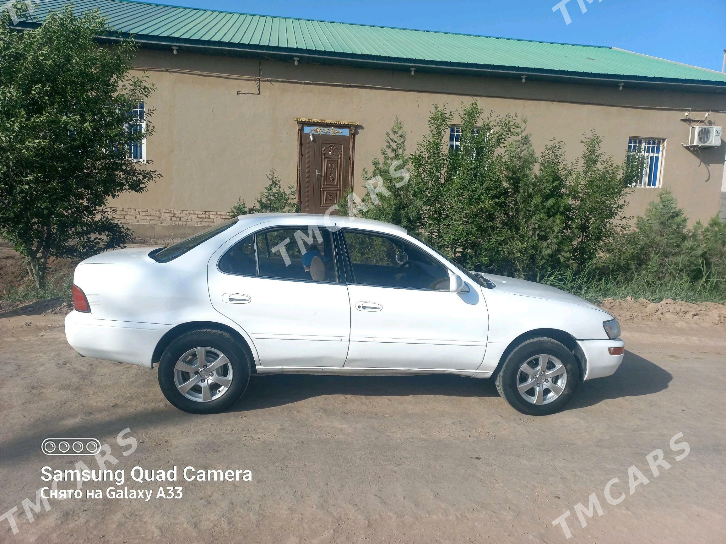 Toyota Corolla 1995 - 30 000 TMT - Köneürgenç - img 2