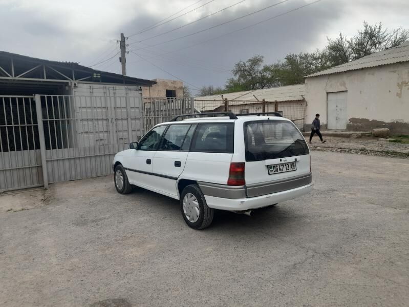 Opel Astra 1995 - 45 000 TMT - Tejen - img 5