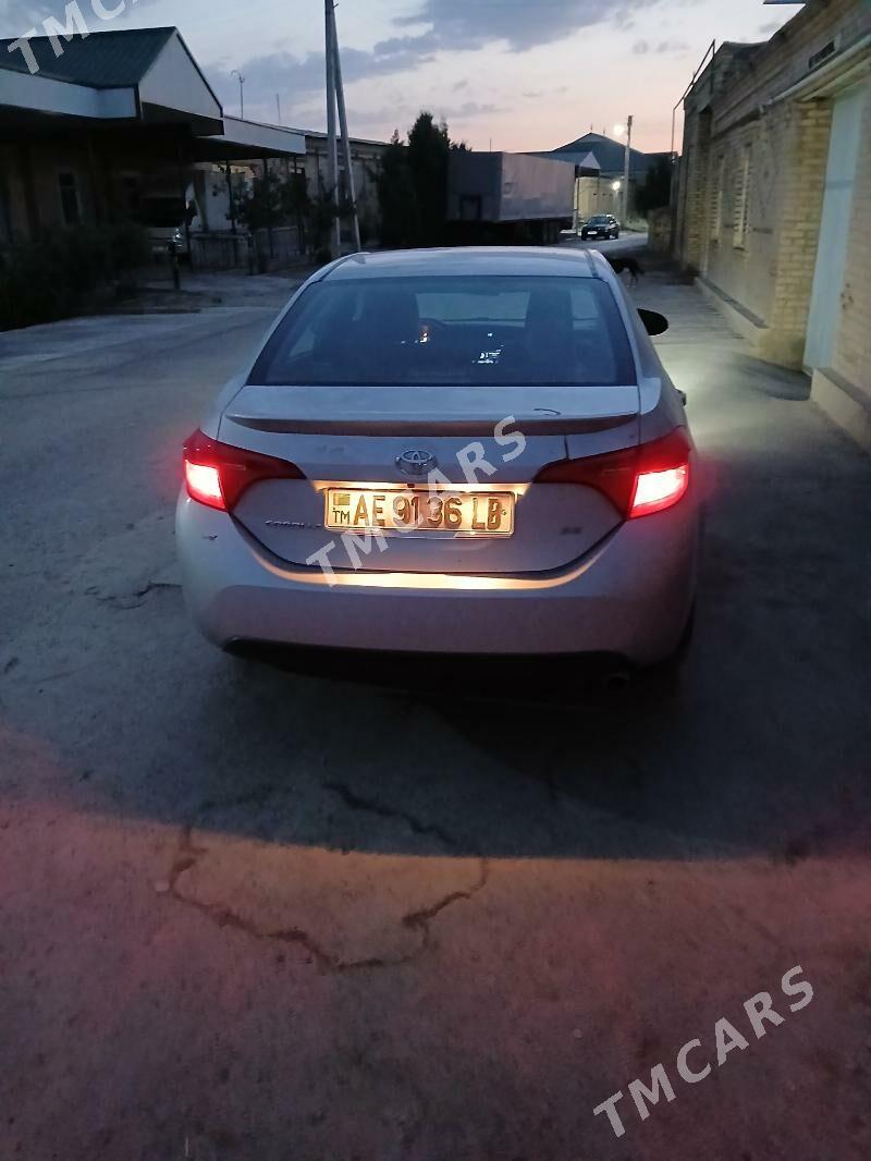 Toyota Corolla 2019 - 210 000 TMT - Türkmenabat - img 8