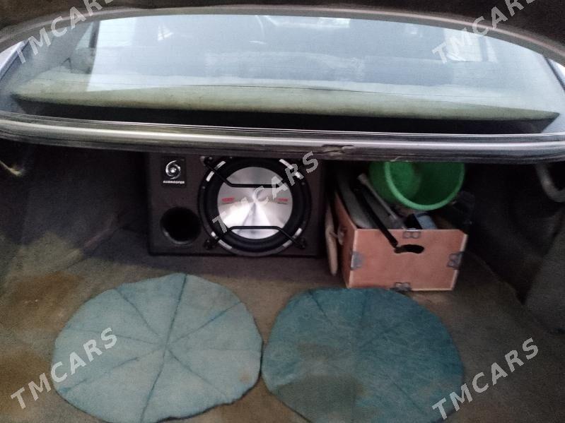 BMW 520 1990 - 32 000 TMT - Мургап - img 8