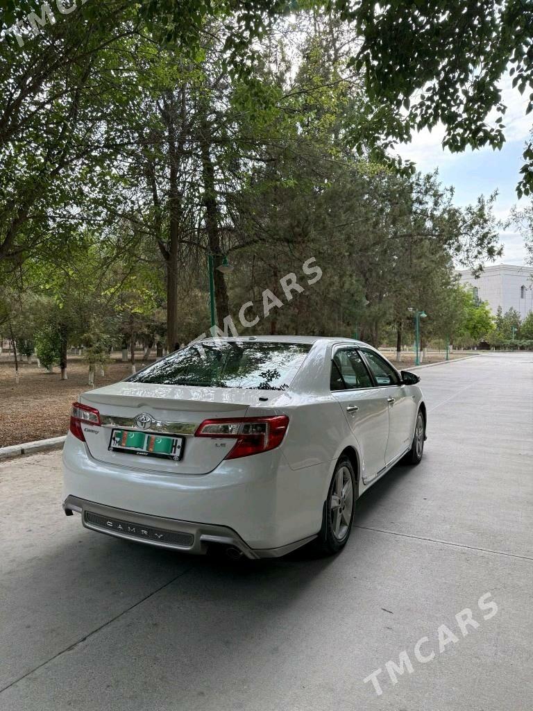 Toyota Camry 2012 - 250 000 TMT - Gökdepe - img 2