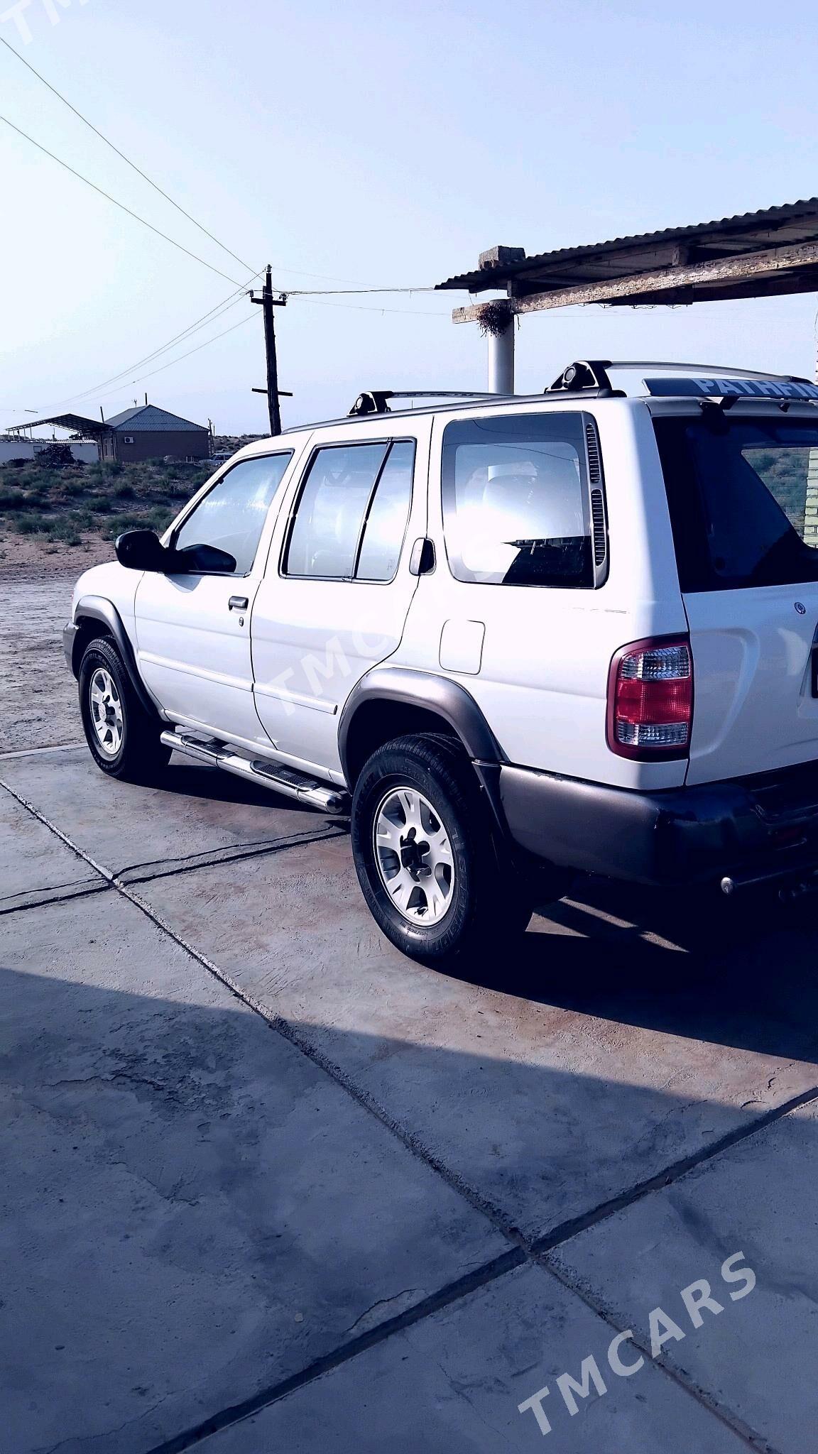 Nissan Pathfinder 2001 - 90 000 TMT - Анев - img 5