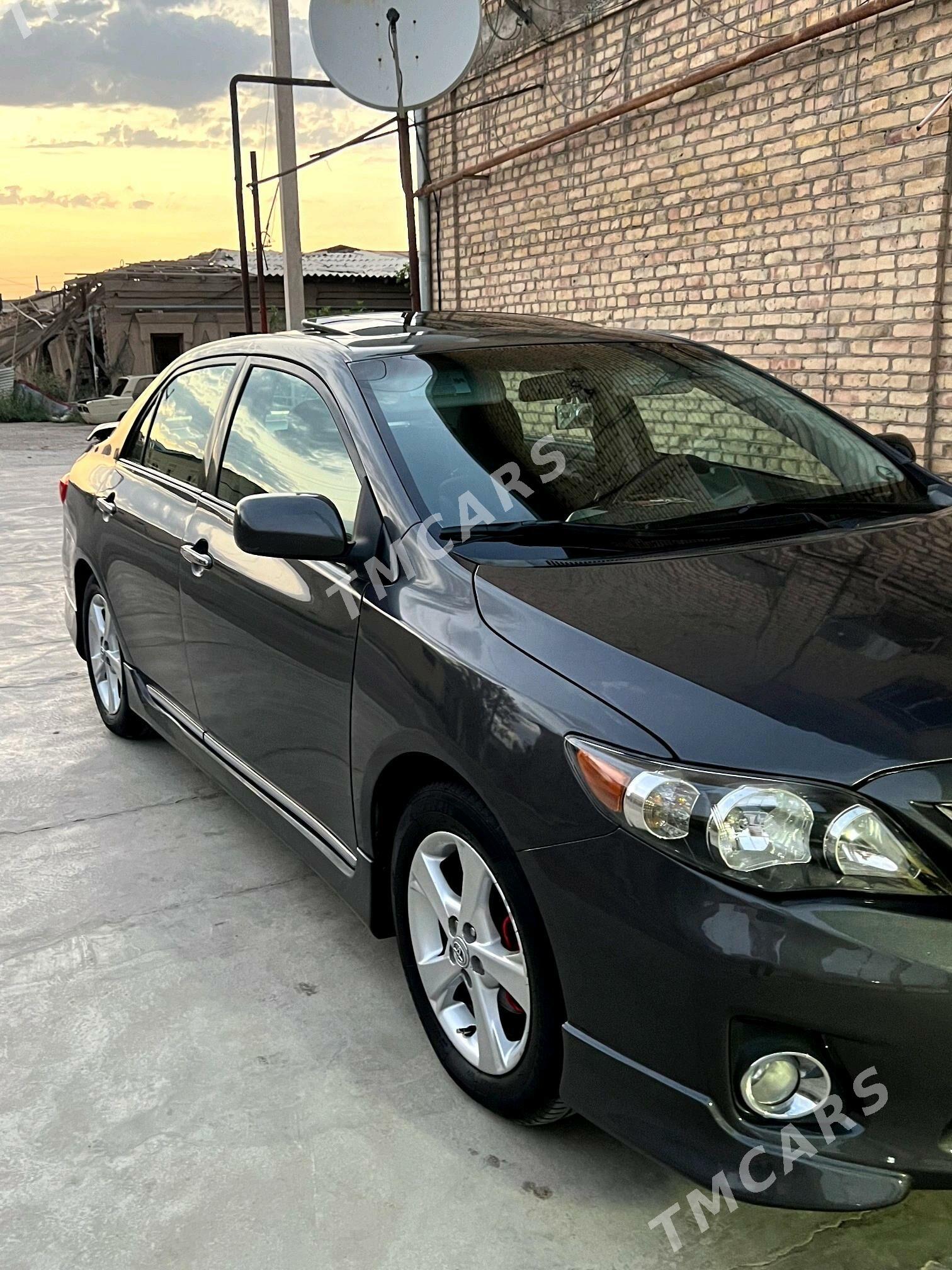 Toyota Corolla 2011 - 150 000 TMT - Туркменабат - img 3