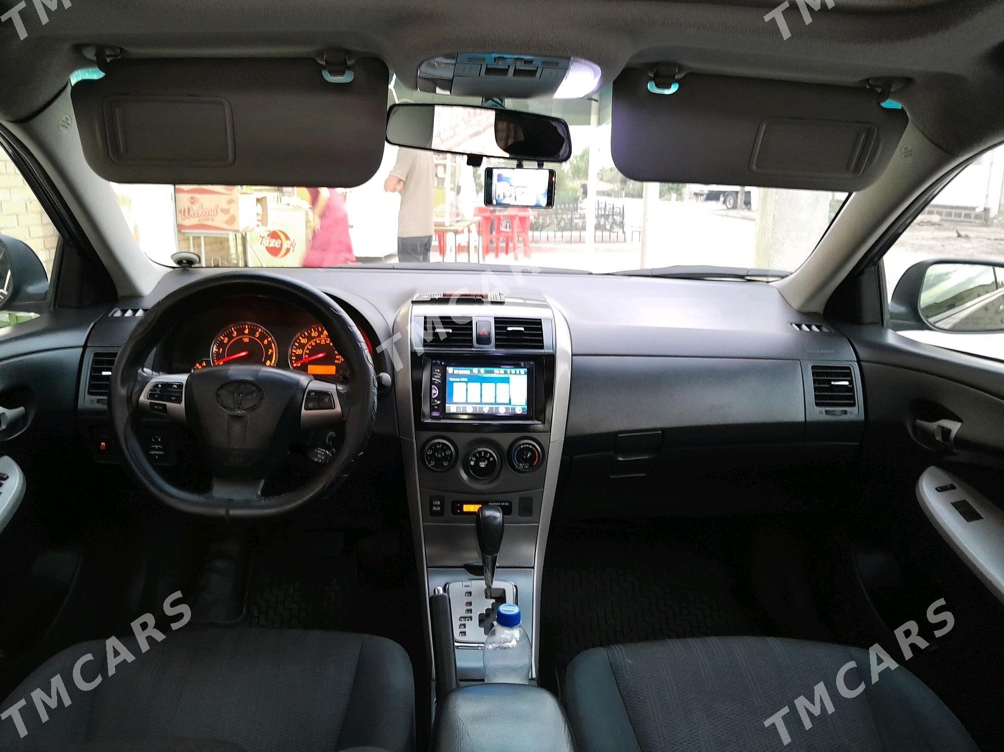 Toyota Corolla 2011 - 150 000 TMT - Туркменабат - img 7