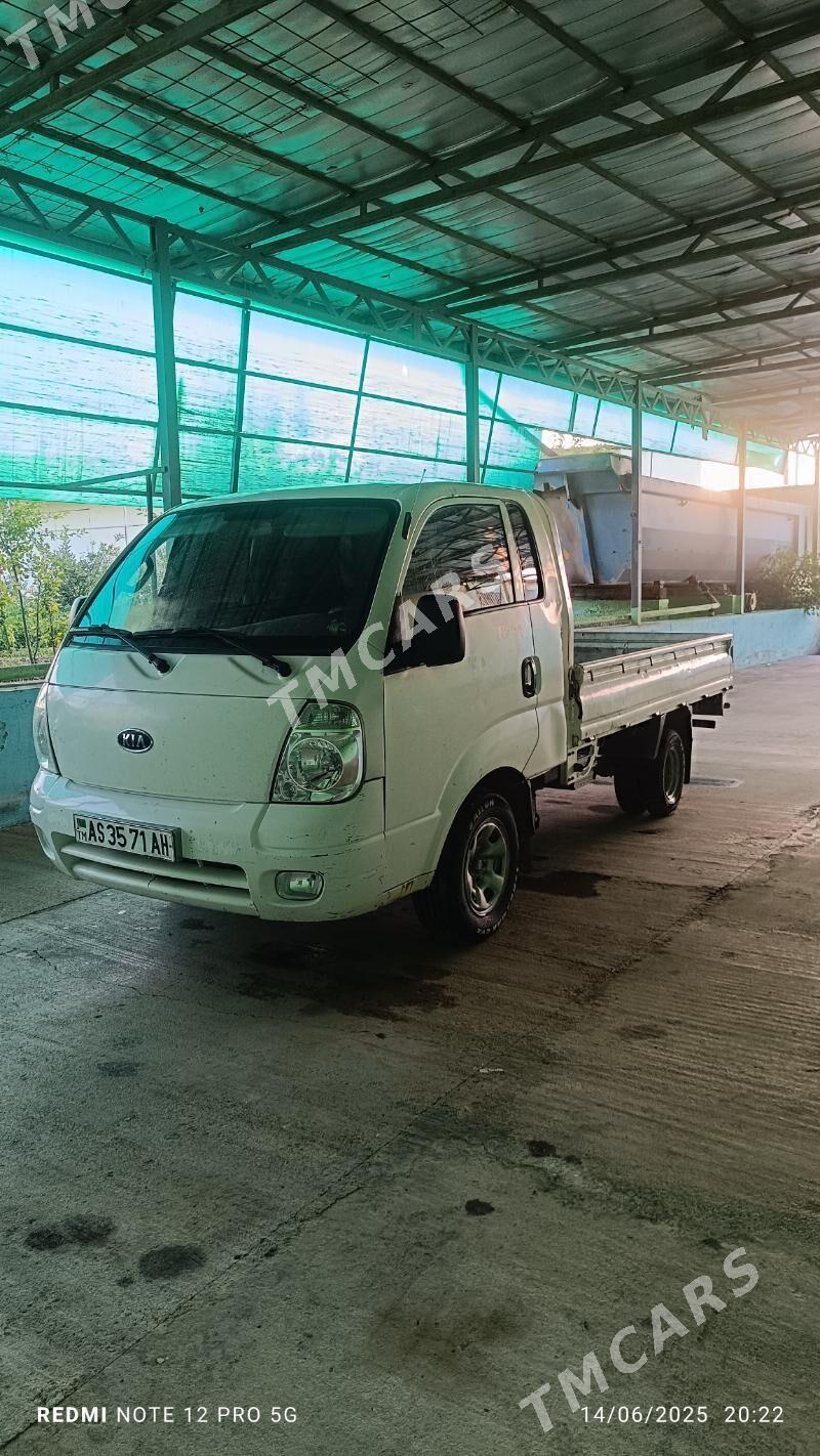 Kia Bongo 2011 - 140 000 TMT - Бахарден - img 2