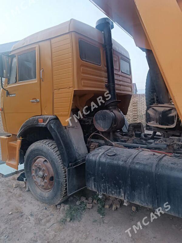 Kamaz Euro 3 2011 - 180 000 TMT - Mary - img 4