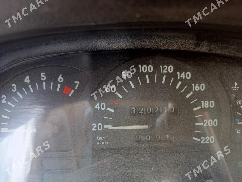 Opel Vectra 1991 - 32 000 TMT - Ruhubelent etraby - img 2