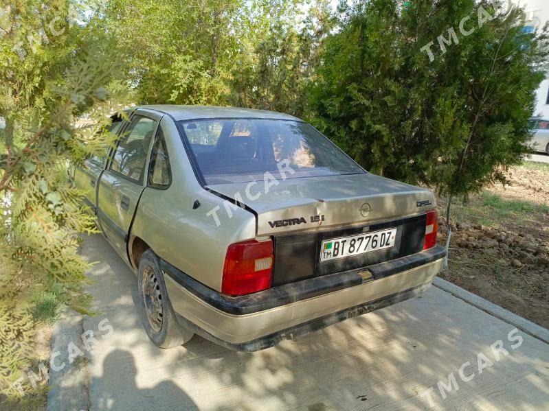 Opel Vectra 1991 - 32 000 TMT - Ruhubelent etraby - img 7