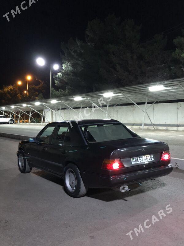 Mercedes-Benz 230E 1989 - 36 000 TMT - Туркменабат - img 9