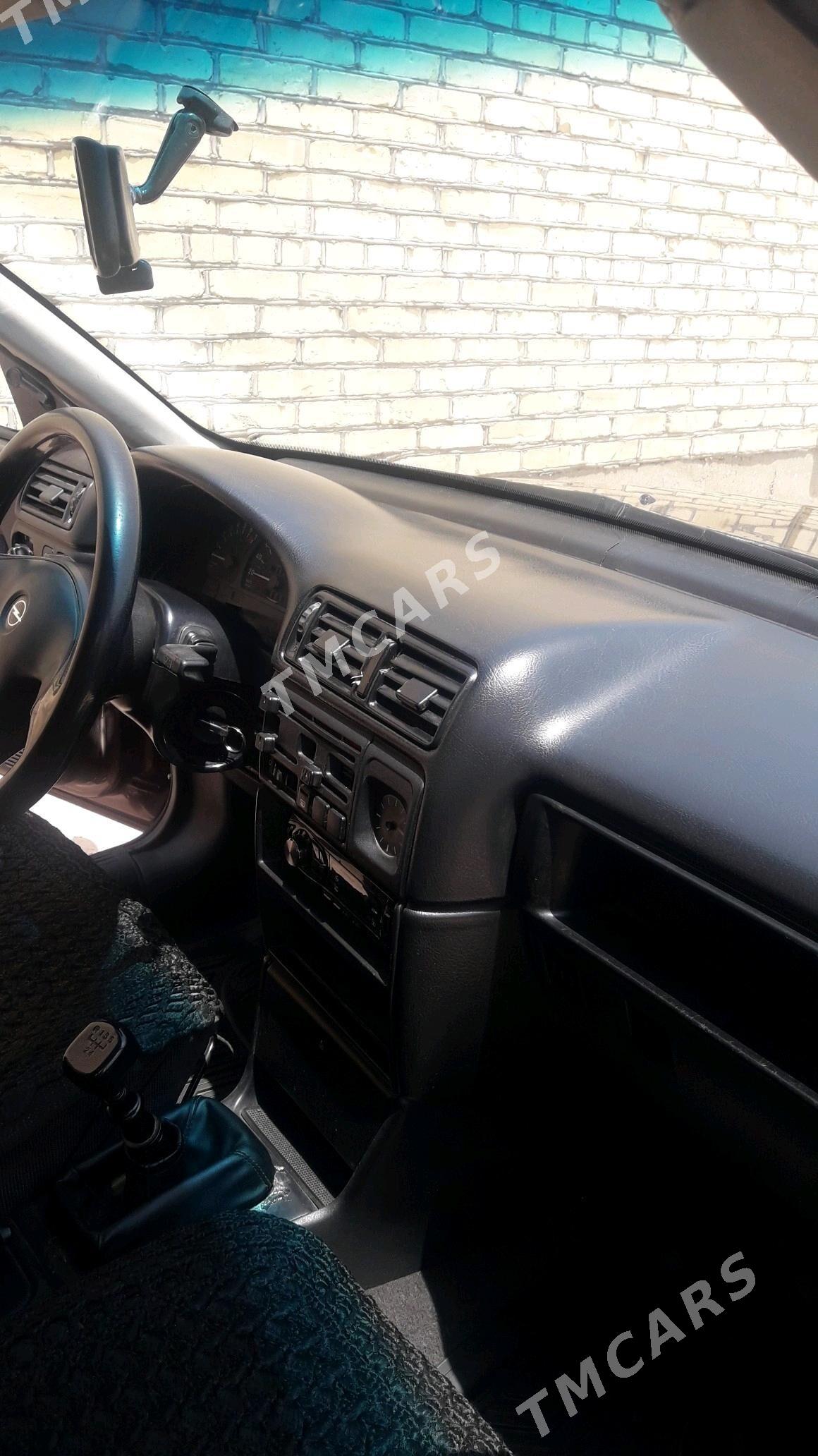 Opel Vectra 1993 - 30 000 TMT - Туркменабат - img 8