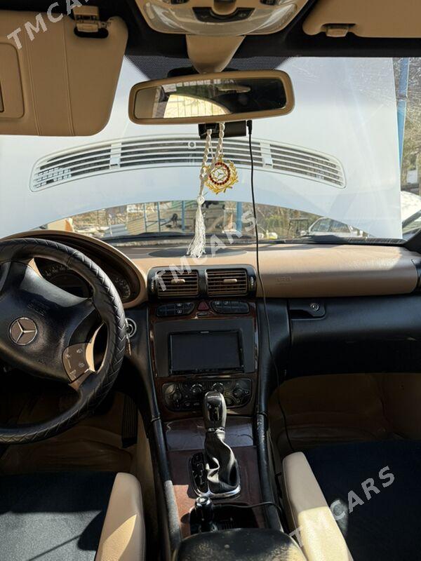 Mercedes-Benz C-Class 2002 - 100 000 TMT - Туркменабат - img 6