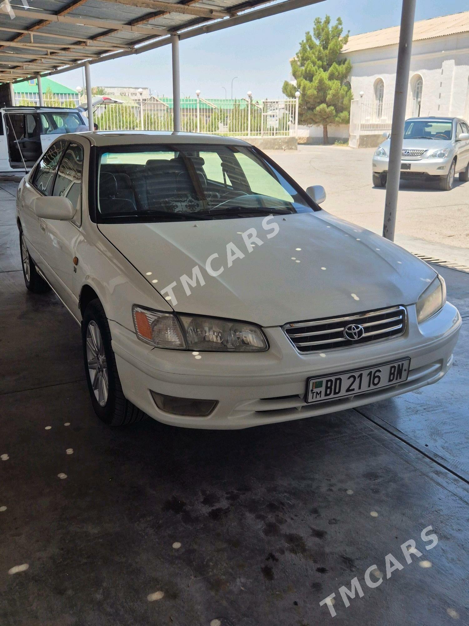 Toyota Camry 2001 - 110 000 TMT - Гызыларбат - img 5