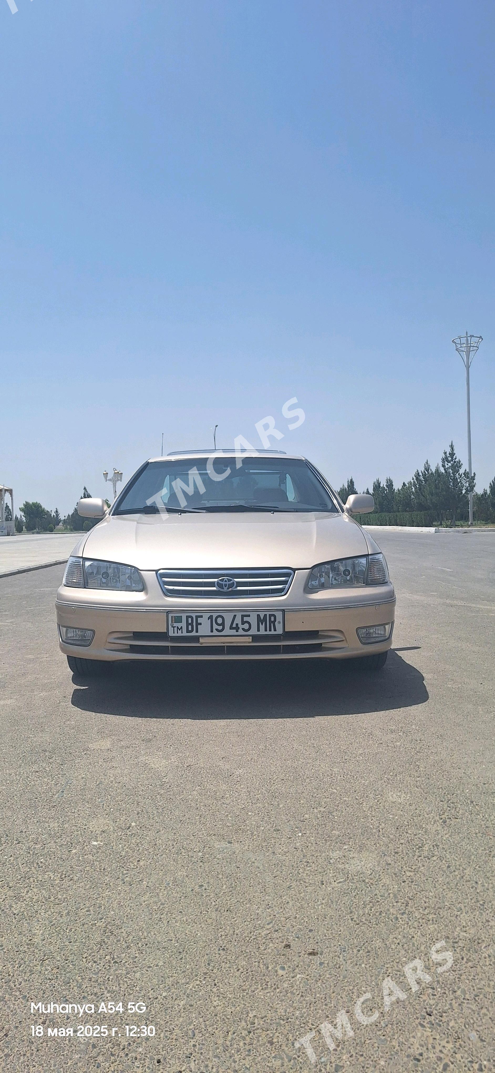 Toyota Camry 2001 - 210 000 TMT - Байрамали - img 2