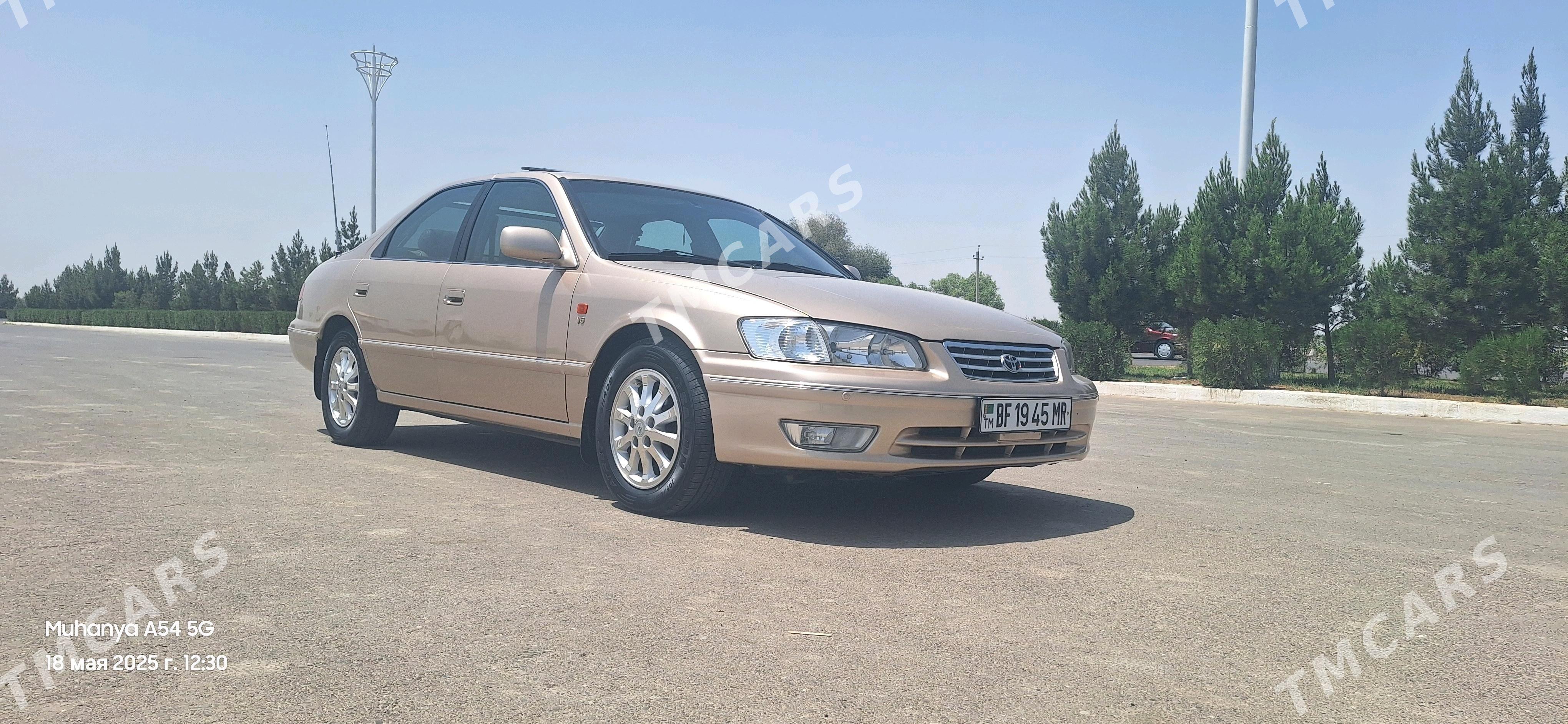 Toyota Camry 2001 - 210 000 TMT - Байрамали - img 4