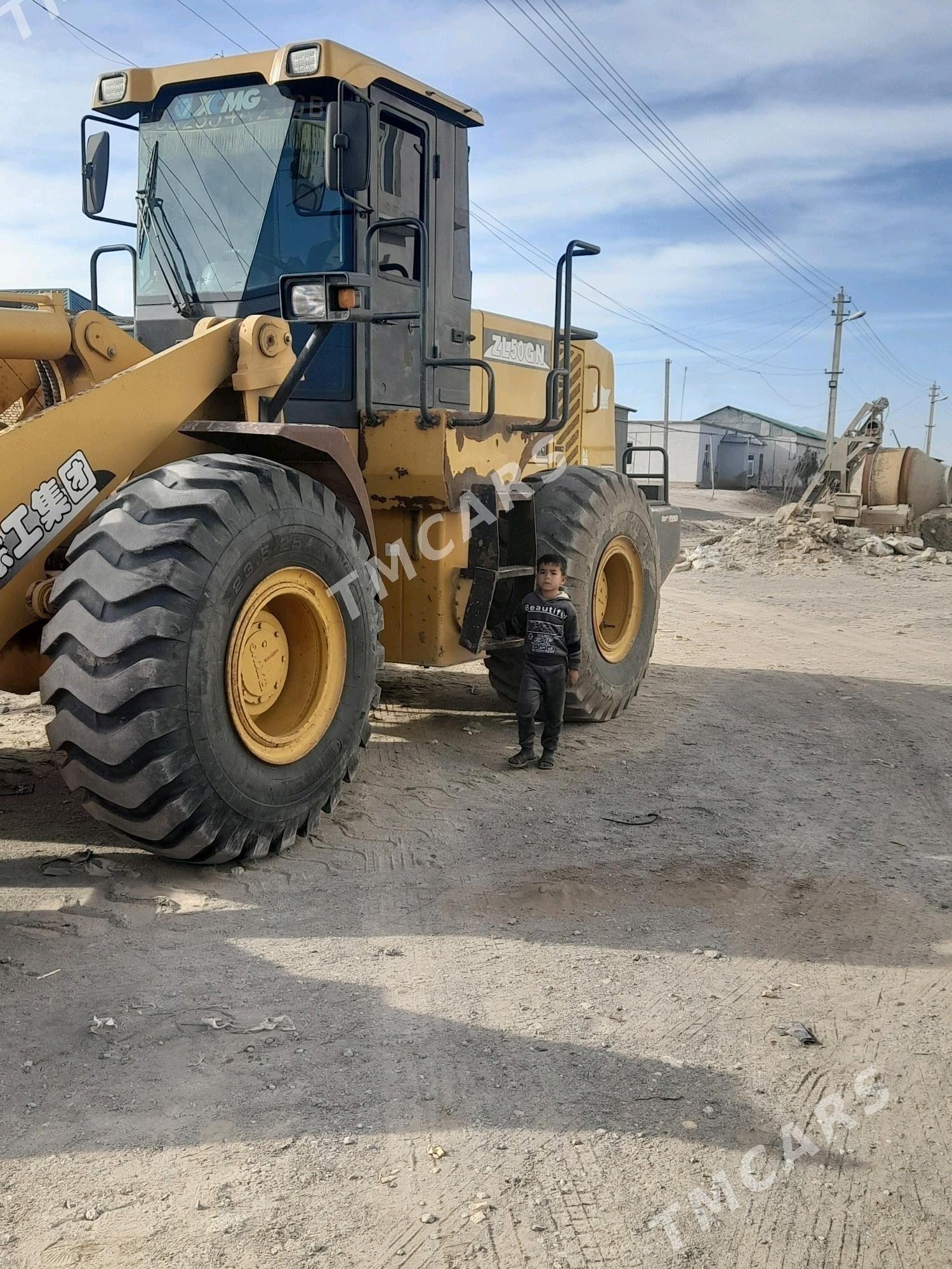 XCMG ZL50 2014 - 600 000 TMT - Дашогуз - img 4