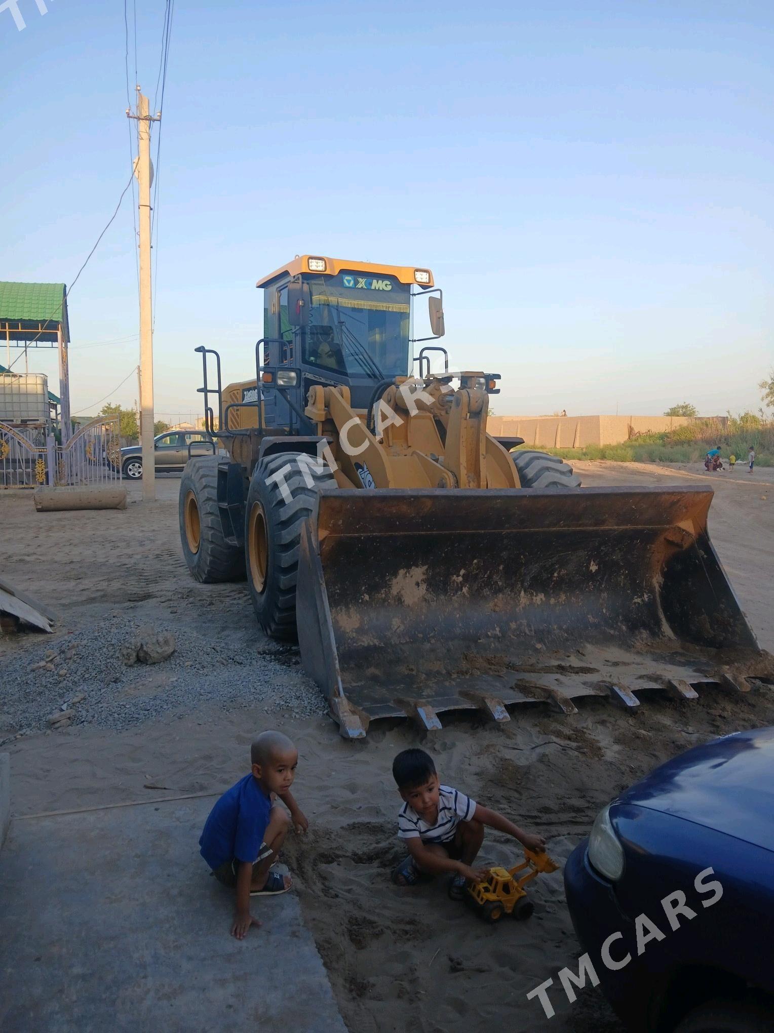 XCMG ZL50 2014 - 600 000 TMT - Дашогуз - img 2