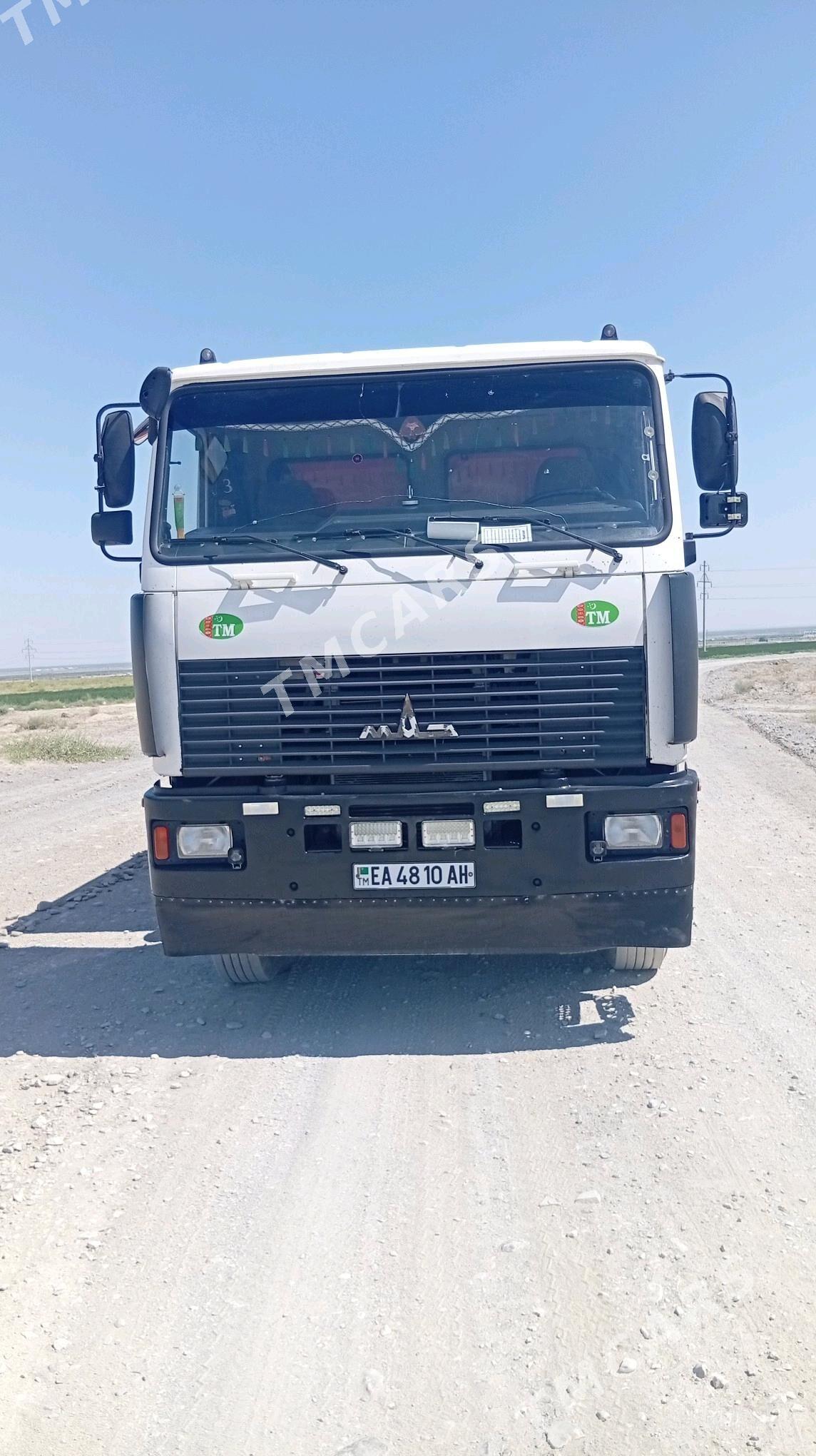 Maz Samosval 2014 - 480 000 TMT - Бахарден - img 4