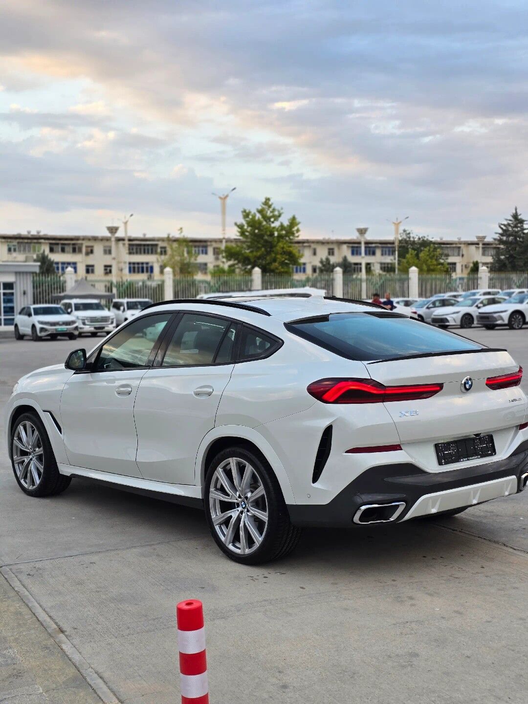 BMW X6 2021 - 1 455 000 TMT - Ашхабад - img 7