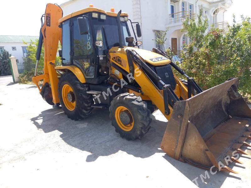 JCB 3CX ECO 2014 - 600 000 TMT - Ашхабад - img 3