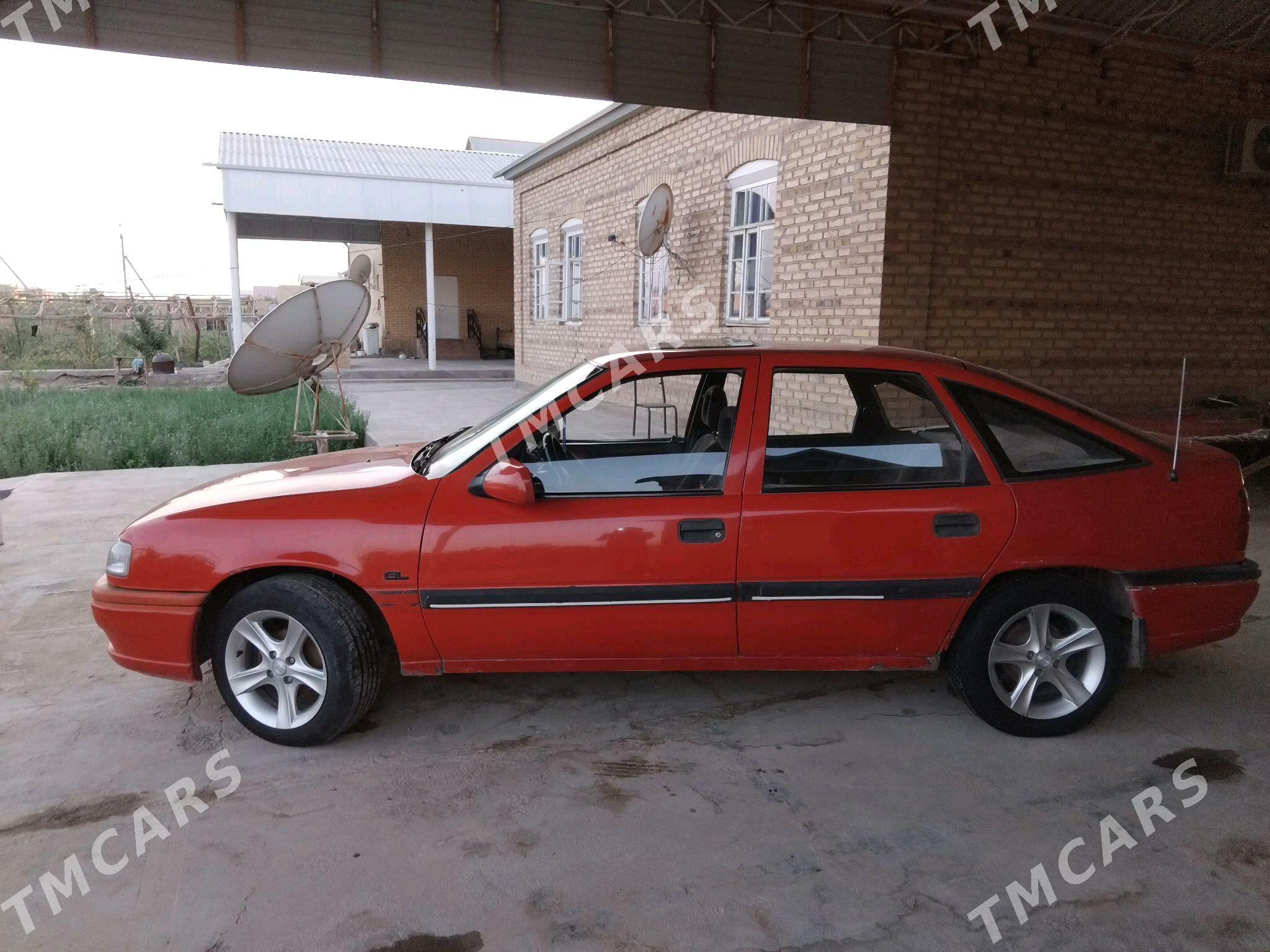 Opel Vectra 1992 - 25 000 TMT - Мургап - img 7