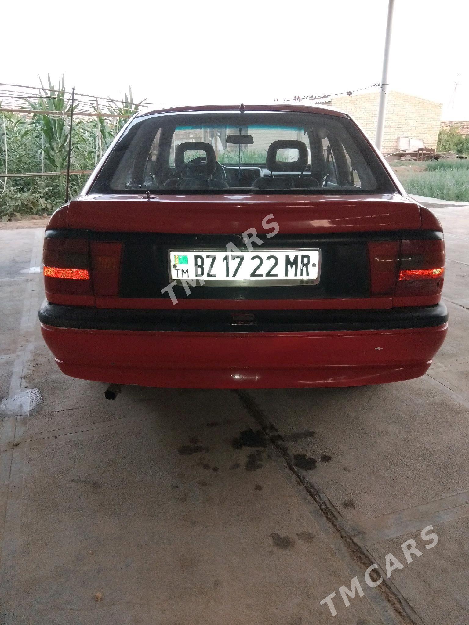 Opel Vectra 1992 - 25 000 TMT - Мургап - img 6