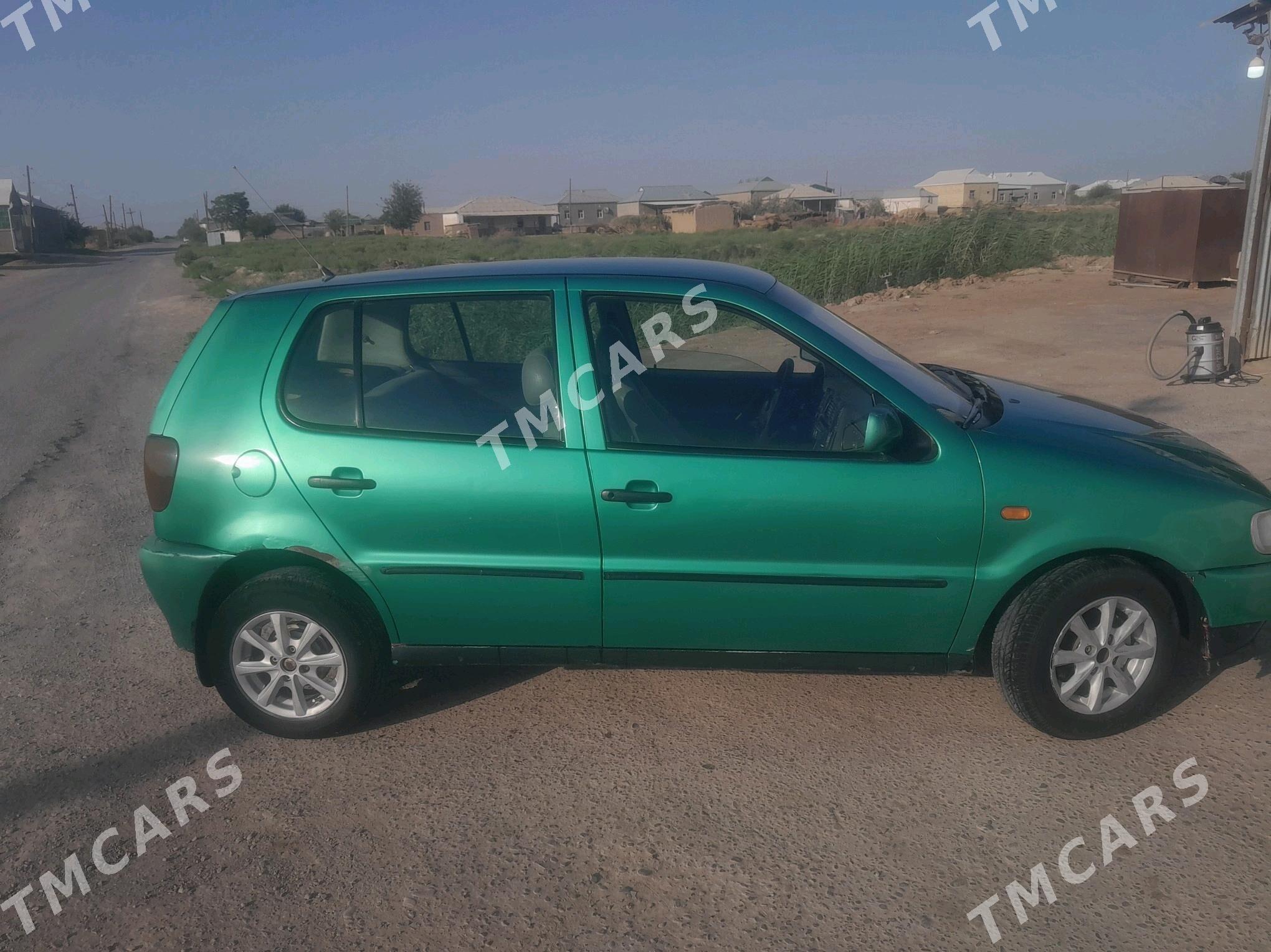 Volkswagen Polo 1991 - 17 000 TMT - Ёлётен - img 4