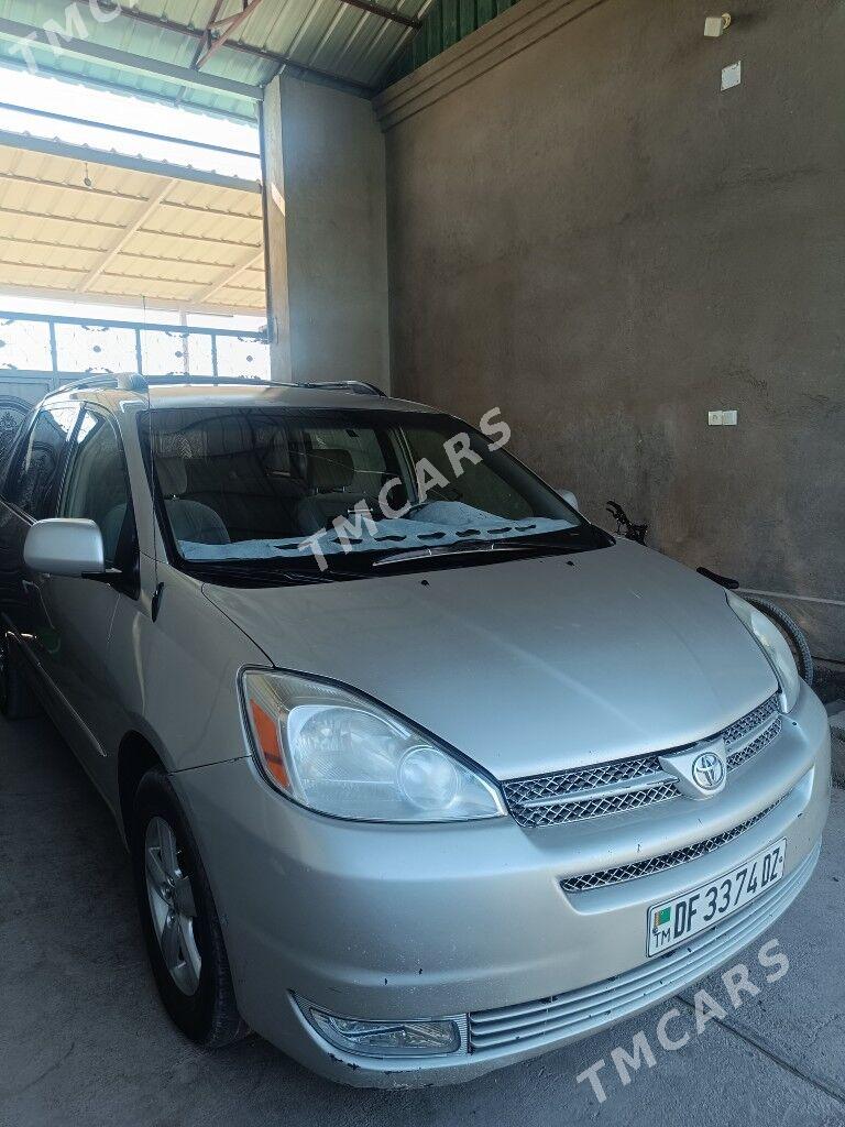 Toyota Sienna 2005 - 150 000 TMT - Дашогуз - img 3