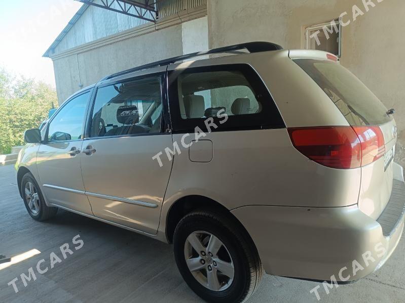 Toyota Sienna 2005 - 150 000 TMT - Дашогуз - img 9