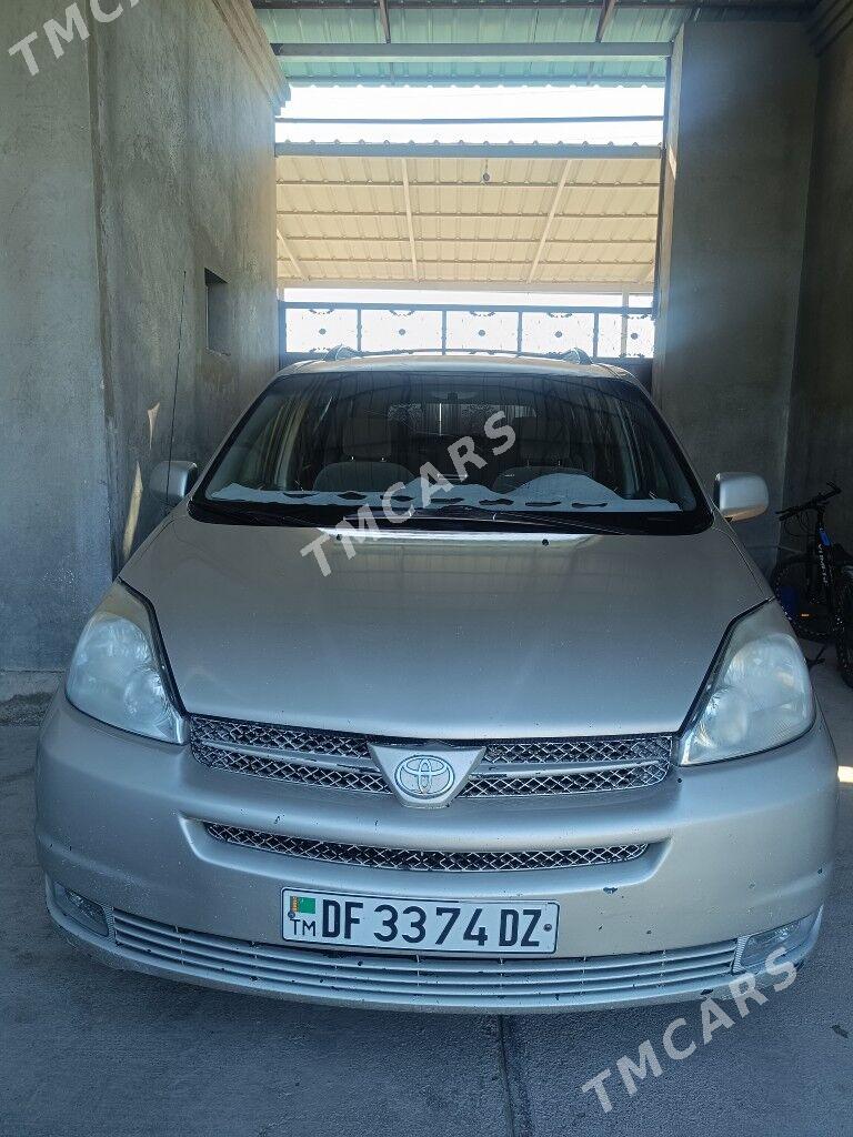 Toyota Sienna 2005 - 150 000 TMT - Дашогуз - img 7