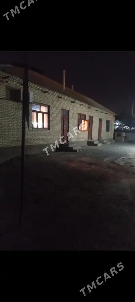 Satlyk jay wermeyanka 3kom - Büzmeýin - img 2
