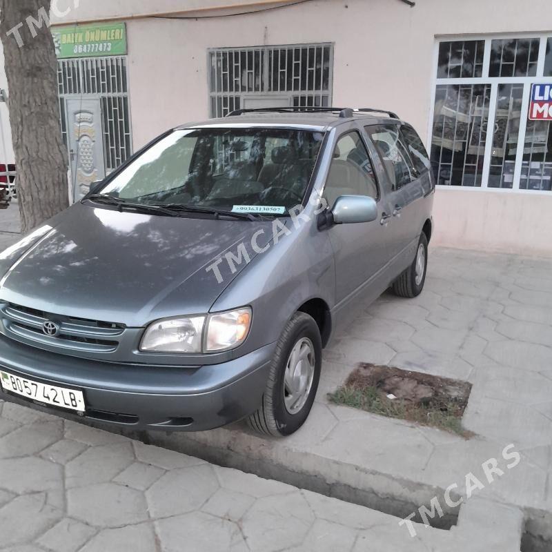 Toyota Sienna 2000 - 165 000 TMT - Дянев - img 5