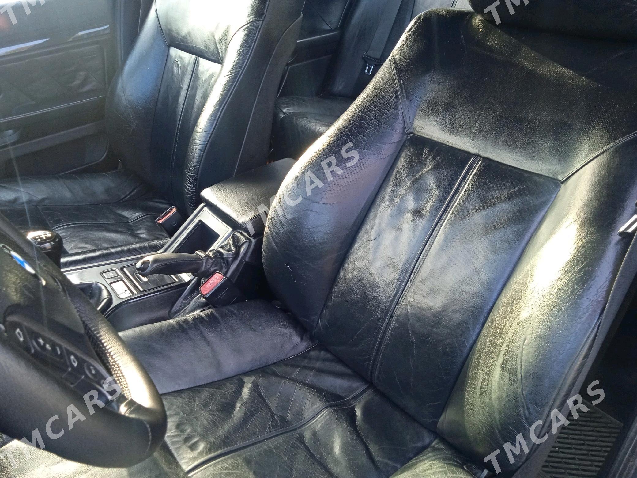 BMW E39 1999 - 90 000 TMT - Балканабат - img 7