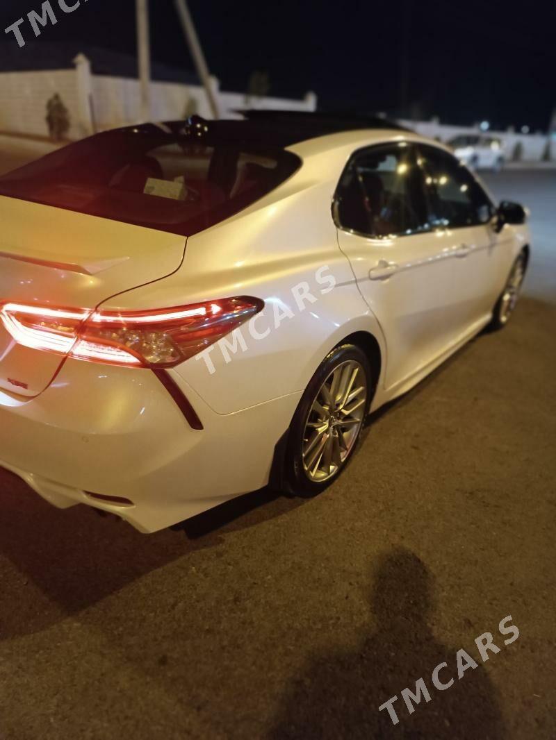 Toyota Camry 2019 - 355 000 TMT - 5 мкр - img 3